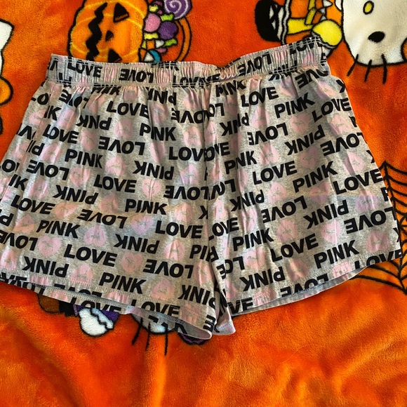 PINK Victoria’s Secret sleep shorts - Picture 5 of 5